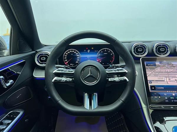 奔驰C级 2023款 C 260 L 运动版