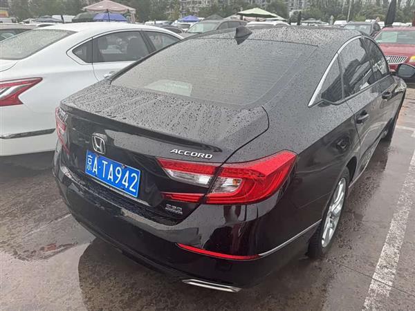 雅阁 2021款 260TURBO 豪华·星空限量版