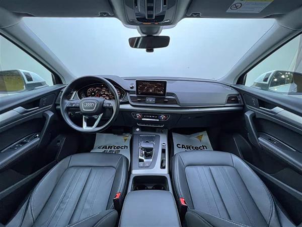 奥迪Q5L 2020款 45 TFSI 尊享时尚型