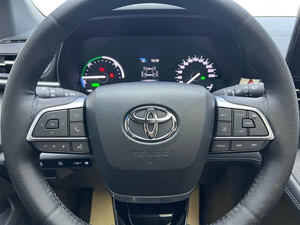赛那SIENNA 2024款 2.5L混动 四驱尊贵版