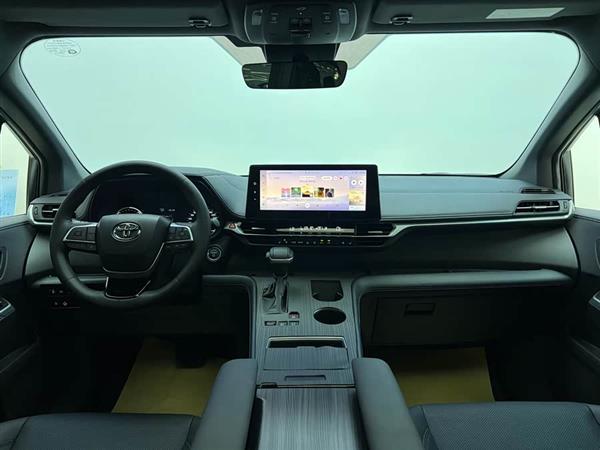 赛那SIENNA 2024款 2.5L混动 四驱尊贵版
