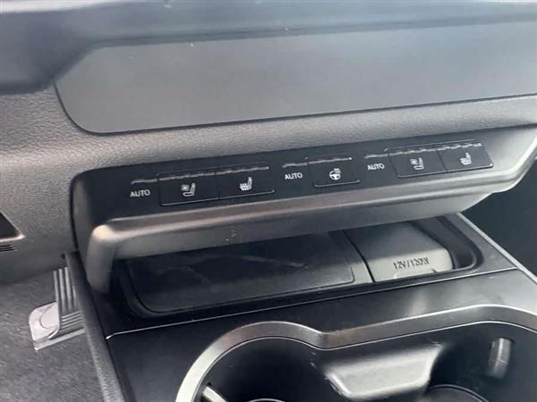 雷克萨斯UX新能源 2020款 300e 纯·享版