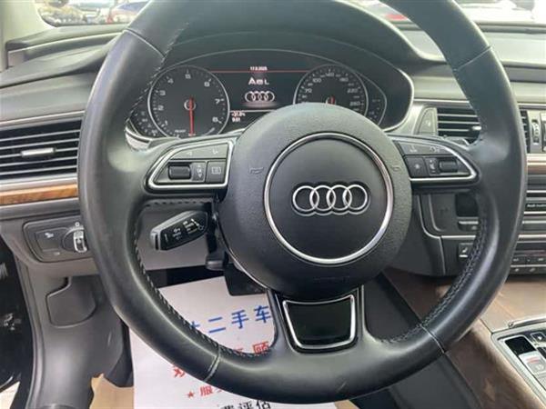 奥迪A6L 2017款 45 TFSI quattro 运动型