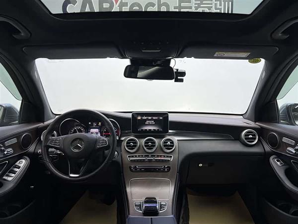 奔驰GLC 2018款 GLC 300 4MATIC 动感型