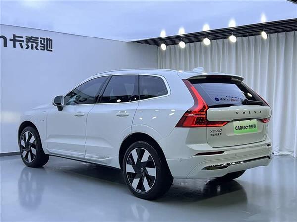 沃尔沃XC60插电式混动 2025款 插电式混动 长续航四驱智远豪华版