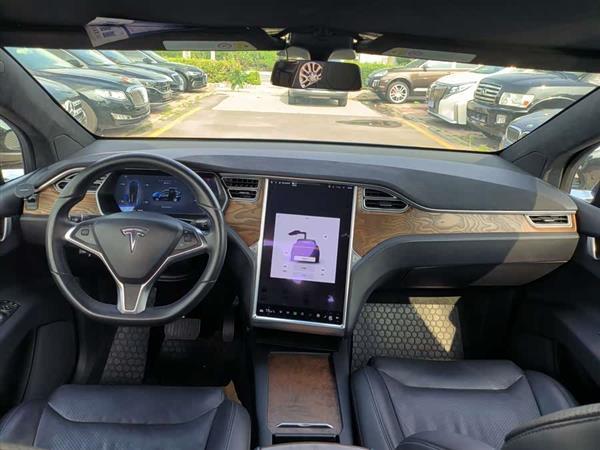 Model X 2016款 Model X 90D