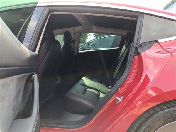 Model 3 2020款 标准续航后驱升级版