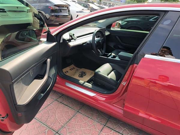 Model 3 2020款 标准续航后驱升级版