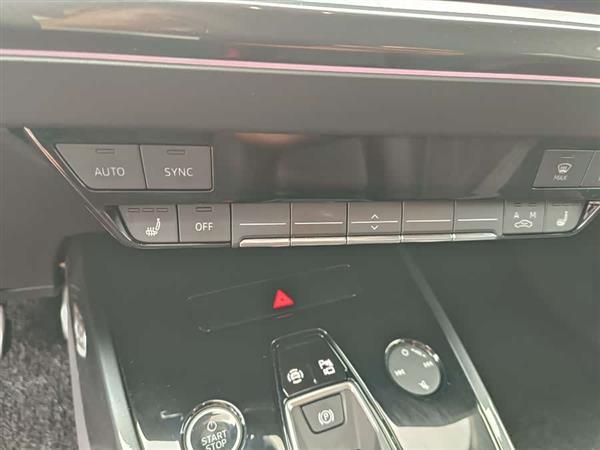 奥迪Q4 e-tron 2022款 40 e-tron 创境版