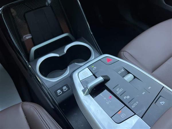 宝马X1 2024款 sDrive25Li M运动套装