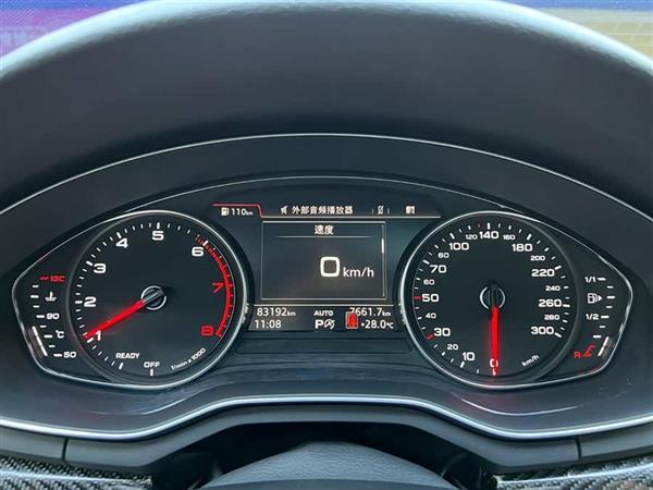 奥迪A4L 2019款 45 TFSI quattro 个性运动版 国VI