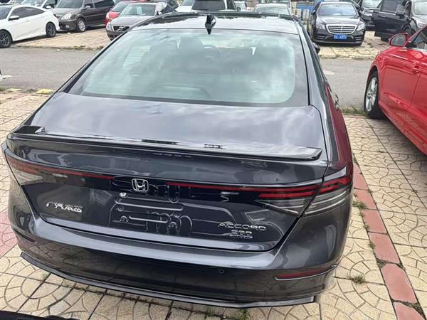 雅阁 2023款 260TURBO 旗舰版