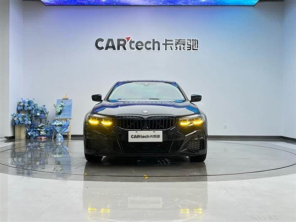 宝马3系 2022款 改款 325i M运动曜夜套装