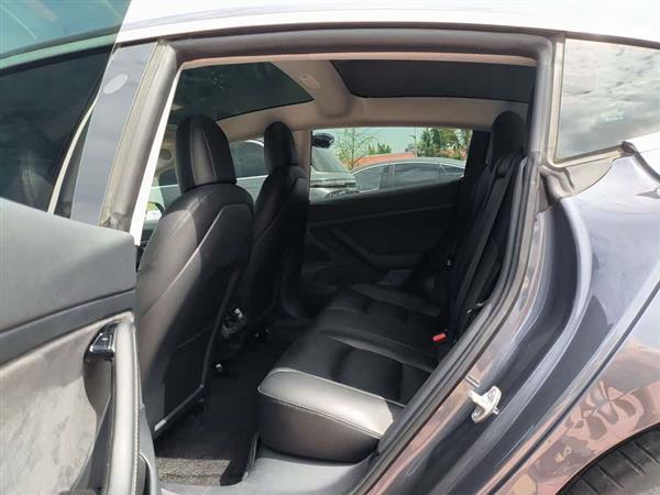 Model 3 2020款 标准续航后驱升级版