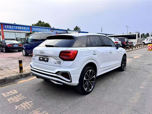 奥迪Q2L 2022款 35 TFSI 豪华动感型