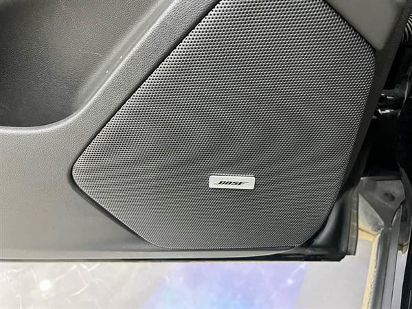 凯迪拉克XT6 2022款 2.0T 六座四驱豪华型