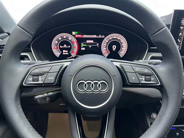 奥迪A5(进口) 2024款 Sportback 40 TFSI 时尚动感型