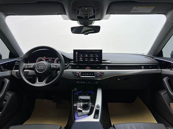 奥迪A5(进口) 2024款 Sportback 40 TFSI 时尚动感型