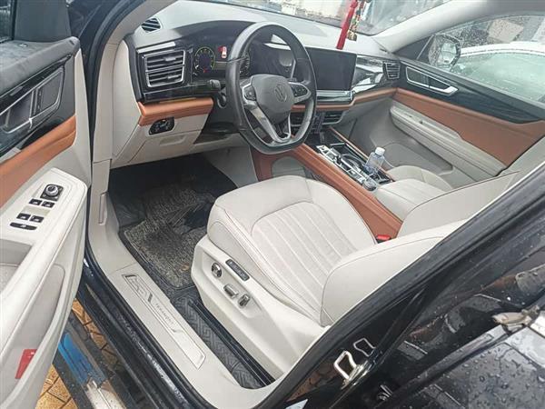 途昂 2021款 380TSI 四驱尊崇豪华版
