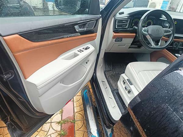 途昂 2021款 380TSI 四驱尊崇豪华版