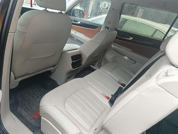 途昂 2021款 380TSI 四驱尊崇豪华版