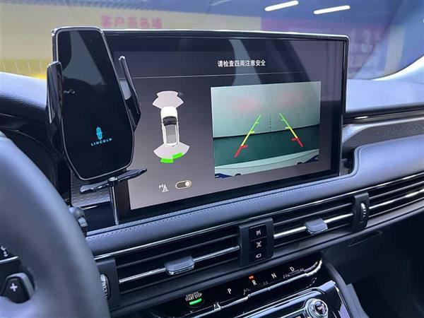 冒险家 2021款 2.0T 两驱尊雅版