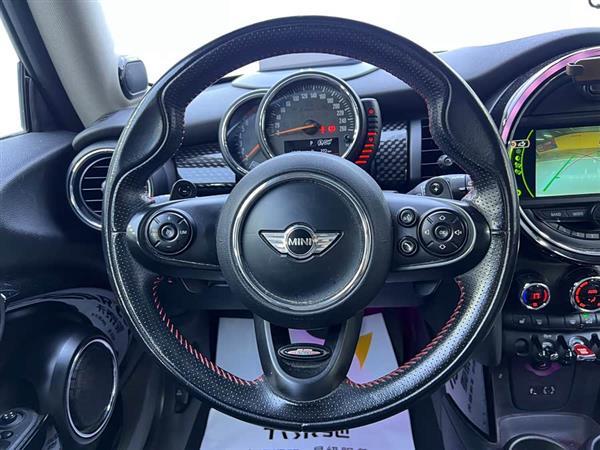 MINI 2016款 2.0T COOPER S 先锋派