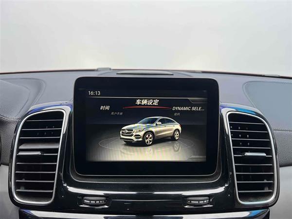 奔驰GLE轿跑 2017款 GLE 320 4MATIC 轿跑SUV