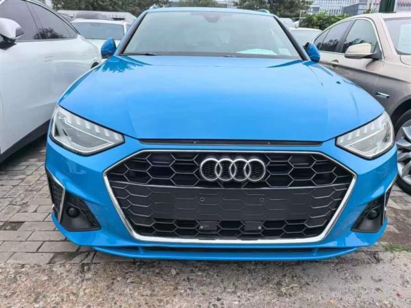 奥迪A4(进口) 2021款 Avant 先锋派 40 TFSI 时尚动感型