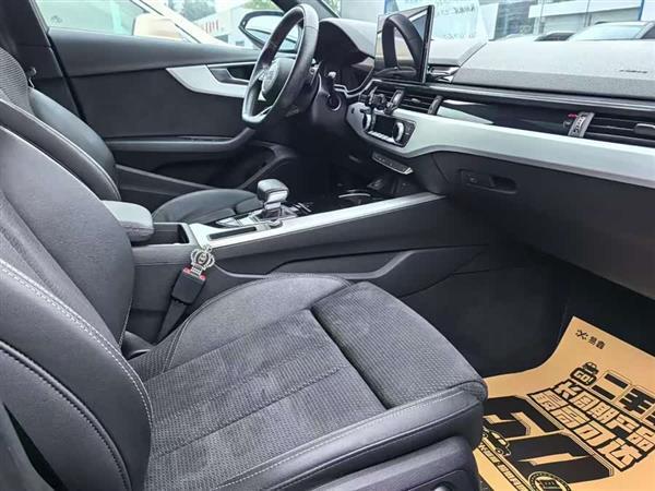 奥迪A4(进口) 2021款 Avant 先锋派 40 TFSI 时尚动感型