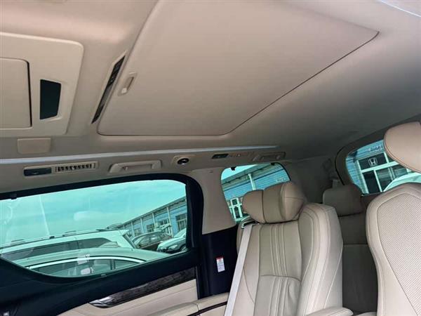 威尔法 2021款 皇冠 双擎 2.5L HV尊贵版