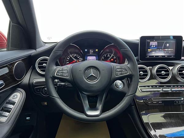 奔驰GLC 2016款 GLC 260 4MATIC 动感型