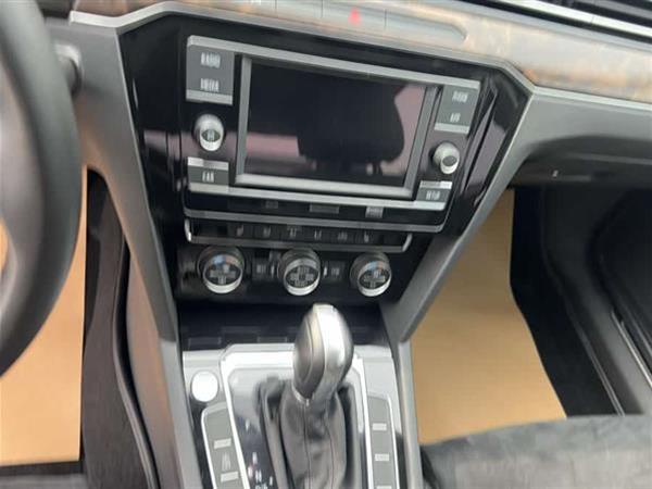 迈腾 2018款 380TSI DSG 豪华型