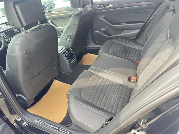迈腾 2018款 380TSI DSG 豪华型
