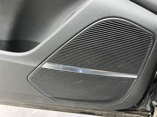 奥迪Q7 2021款 55 TFSI quattro S line运动型