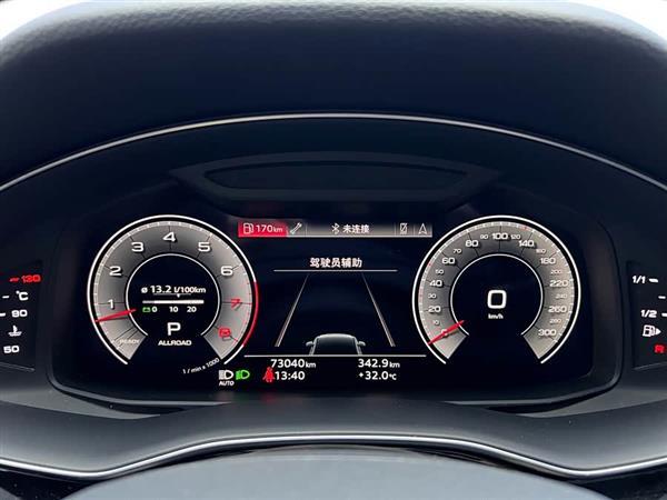 奥迪Q7 2021款 55 TFSI quattro S line运动型