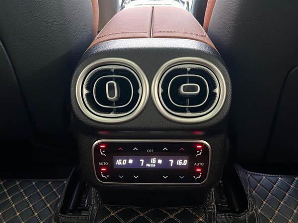 奔驰GLC 2023款 GLC 260 L 4MATIC 豪华型 5座