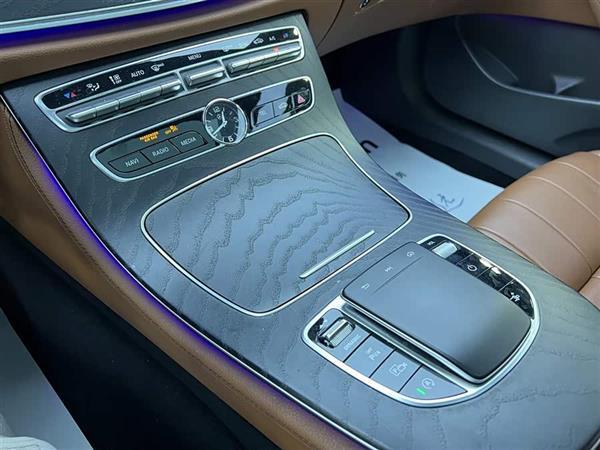 奔驰E级(进口) 2019款 E 300 轿跑车