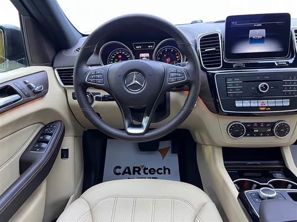 奔驰GLE 2018款 GLE 320 4MATIC 动感型臻藏版