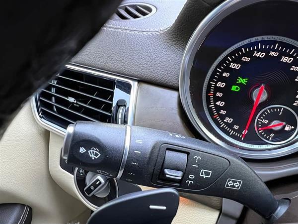 奔驰GLE 2018款 GLE 320 4MATIC 动感型臻藏版