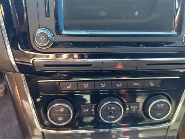 帕萨特 2017款 330TSI DSG御尊版