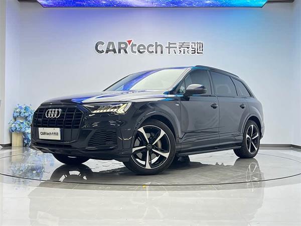 奥迪Q7 2021款 55 TFSI quattro S line运动型