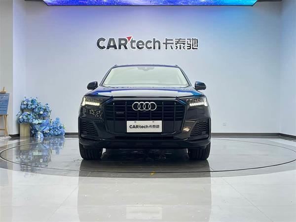 奥迪Q7 2021款 55 TFSI quattro S line运动型