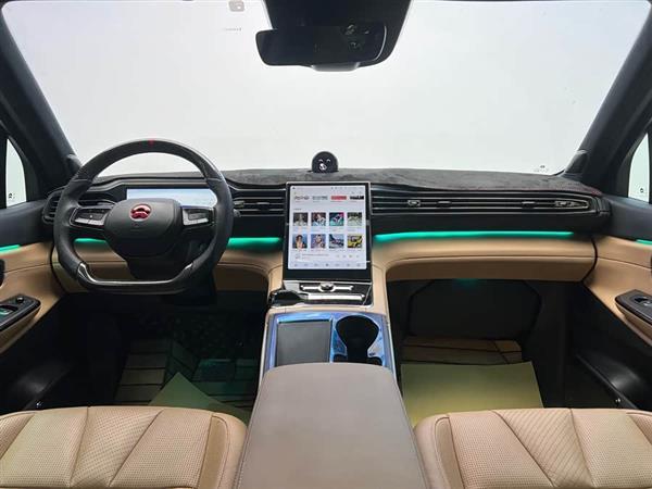 蔚来ES8 2020款 415KM 七座版