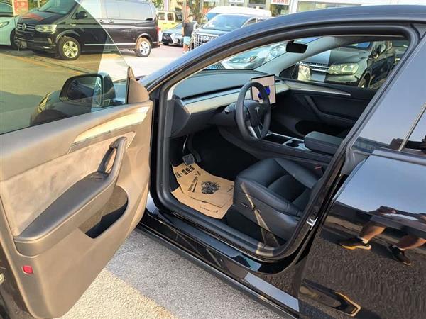 Model Y 2022款 改款 后轮驱动版