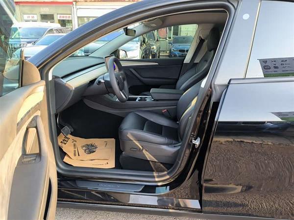 Model Y 2022款 改款 后轮驱动版