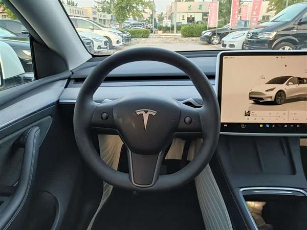 Model Y 2024款 后轮驱动版