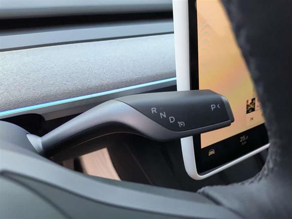 Model Y 2024款 后轮驱动版