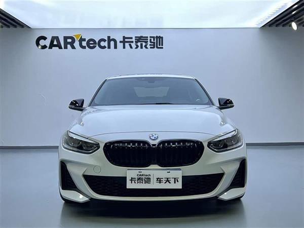 宝马1系 2023款 125i M运动曜夜版