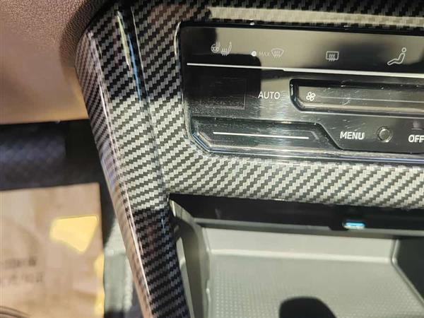 探岳 2021款 330TSI 两驱豪华智联版Plus